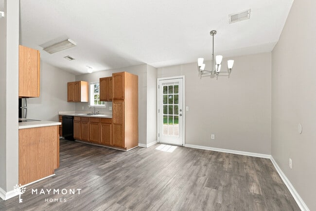 652 New Stock Dr