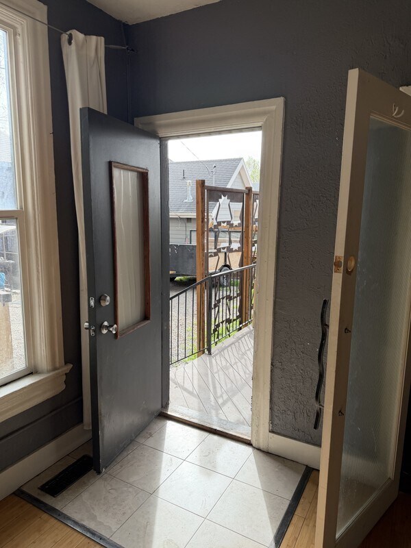 Photo - 553 E 700 S Unit Apt 3