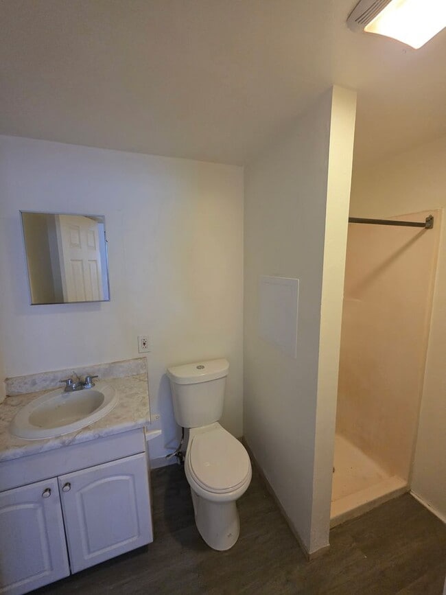 Photo - 818 Walnut St Unit 3