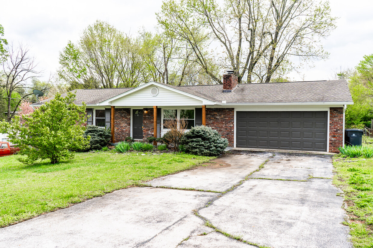 Photo - 4200 Crestfield Rd (Knoxville, TN)