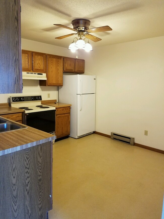 Photo - 1108 W Hamilton Ave Unit 7