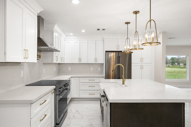 Photo - 4002 Dixie Farm Rd