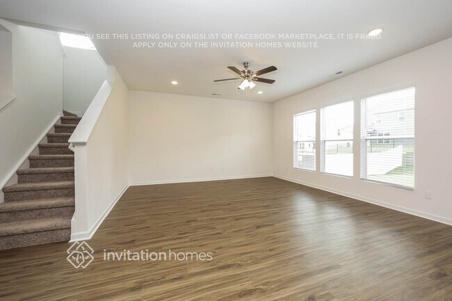 Photo - 3810 Lantern Ln