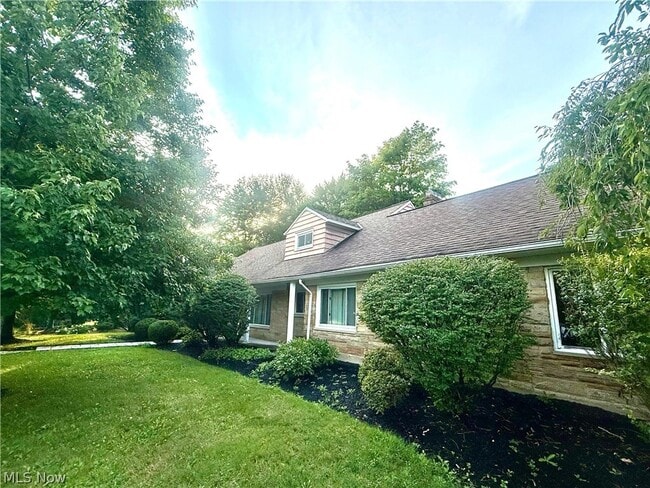 Photo - 26201 Annesley Rd