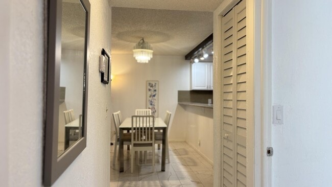 Photo - 5130 Las Verdes Cir Unit 313