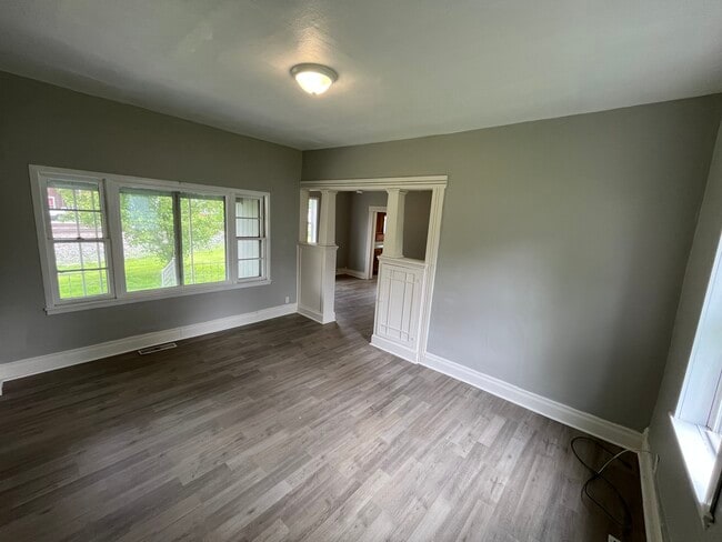 Photo - 8110 S Edwards Ave