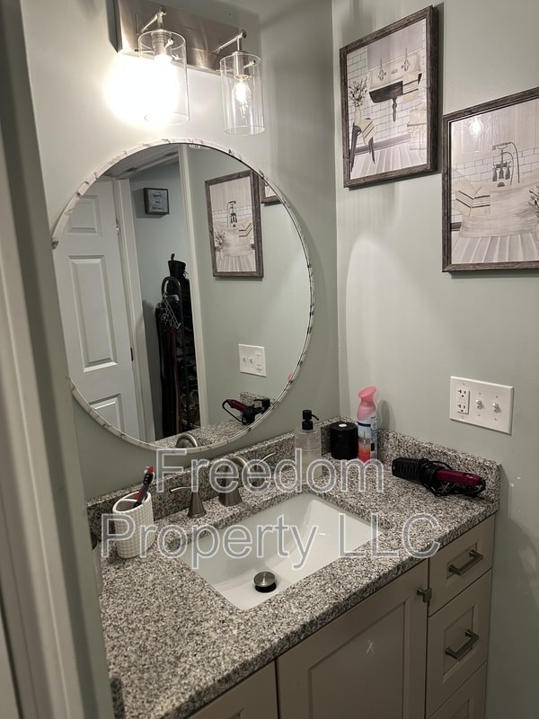 Photo - 12 Liberty St Unit F