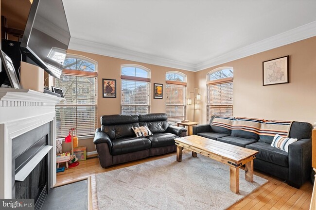 Photo - 210 Cameron Station Blvd