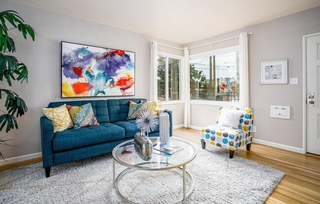 Photo - 599 63rd St Unidad 599 Rental