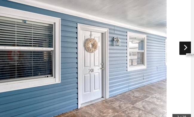Photo - 1282 Beach Blvd Unidad 201