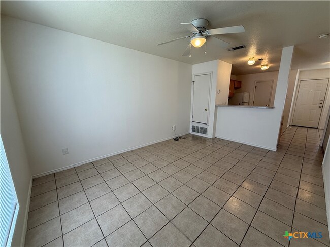 Photo - 4403 Deek Dr