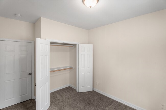 Building Photo - 2407 Ferguson Way