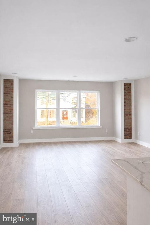 Photo - 872 Haddon Ave