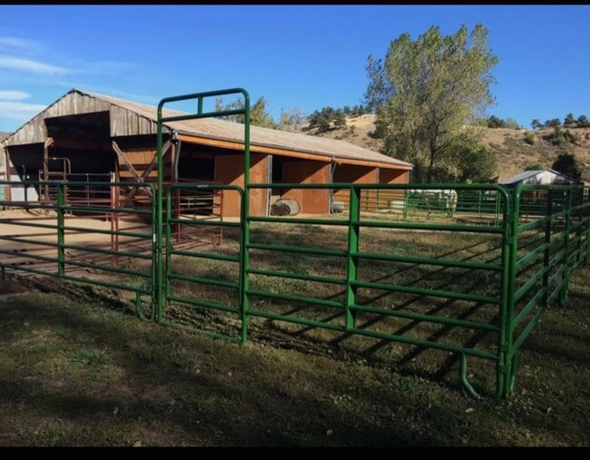 Photo - 8400 W County Rd 18E