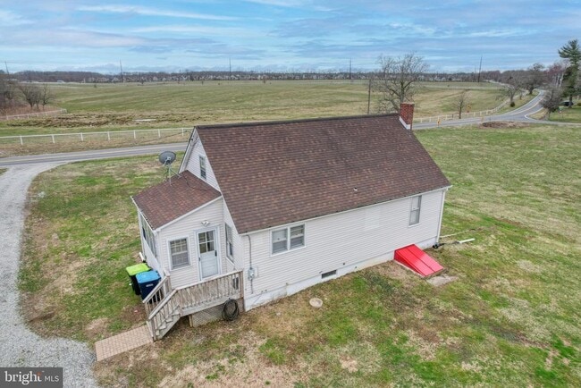 Photo - 1111 Bayview Rd