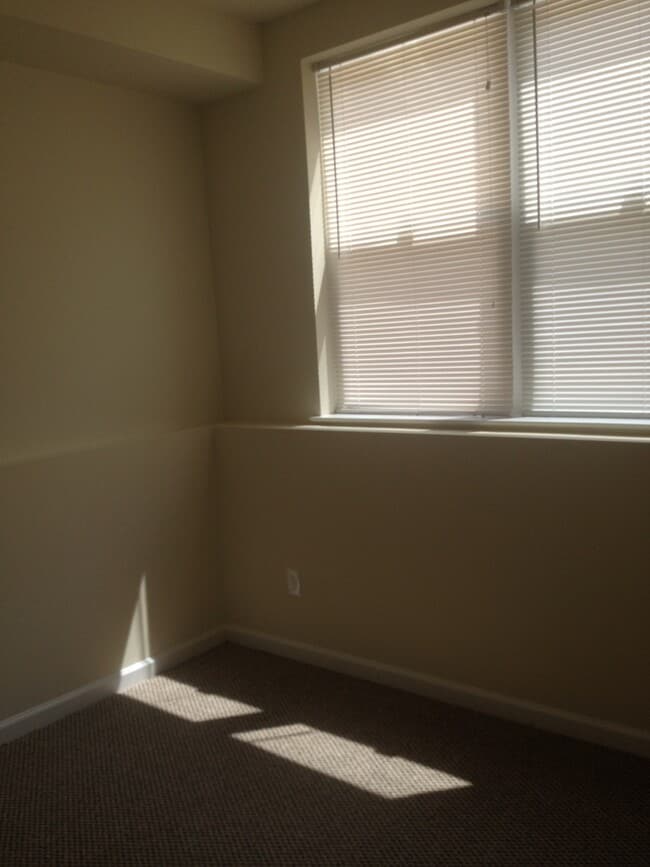 Photo - 415 N 41st St Unit 1