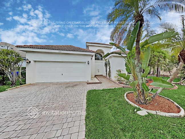 Building Photo - 1543 SW 161st Ave Rental