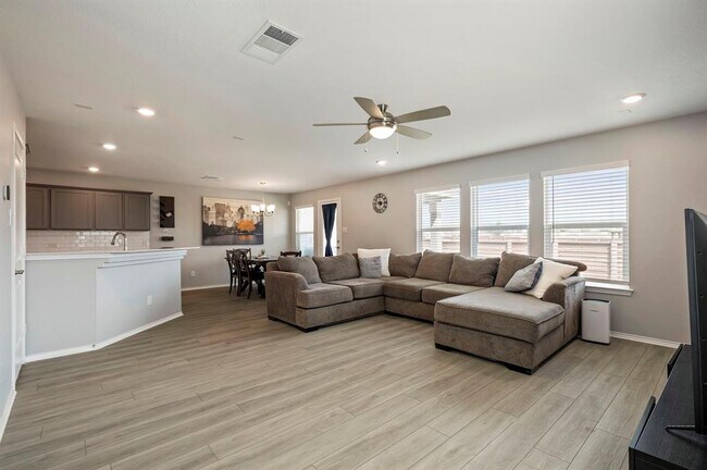 Photo - 19417 James Carter Jr St