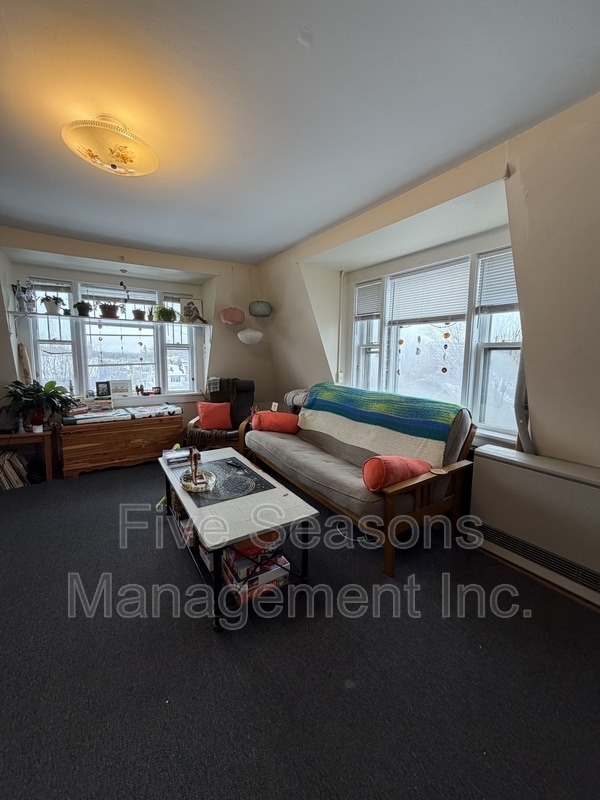 Photo - 10 Lafayette Pl