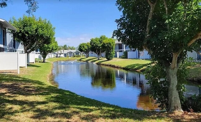 Photo - 6033 34th St W Unidad 114