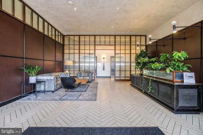 2030 8th St NW Unit 308