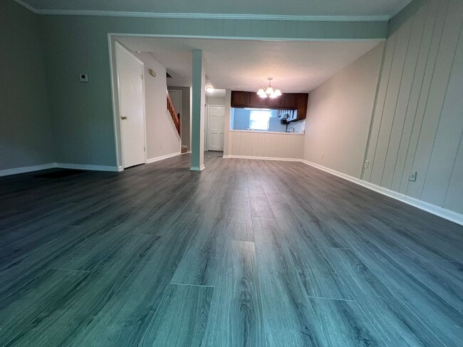 Photo - 2 bedroom Townhouse near 5 Points!