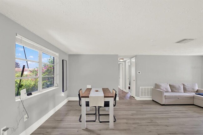 Photo - 3543 Trask Dr