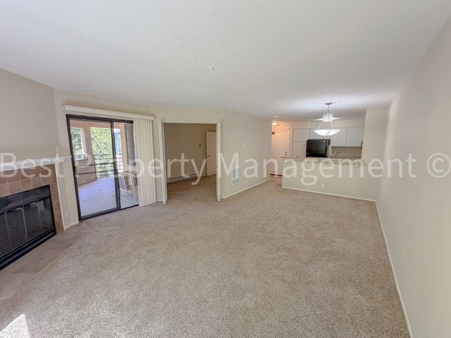 Building Photo - Perfect Shape Monte Merano Condo next to Fremont Bart Station