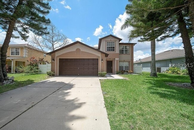 Building Photo - 3304 Amberley Park Cir