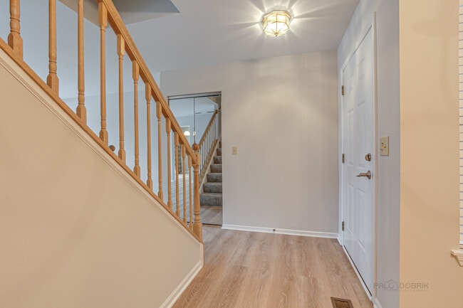 Photo - 1291 Orleans Dr