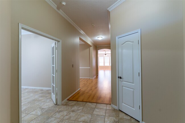 Photo - 16123 Hitching Post Ct