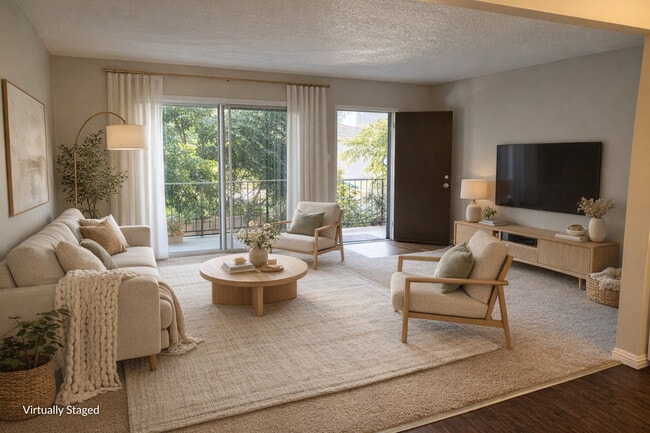 Building Photo - 4th St Apartments