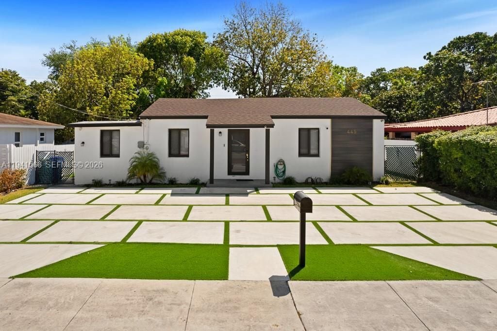 Photo - 445 SW 62nd Ct