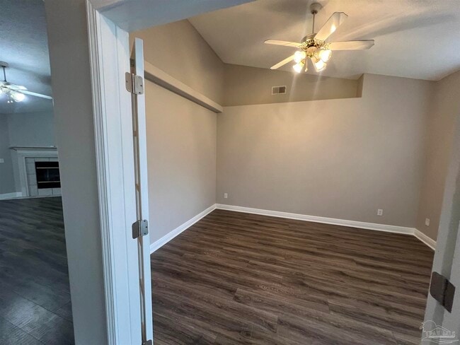 Photo - 7230 Annandale Dr