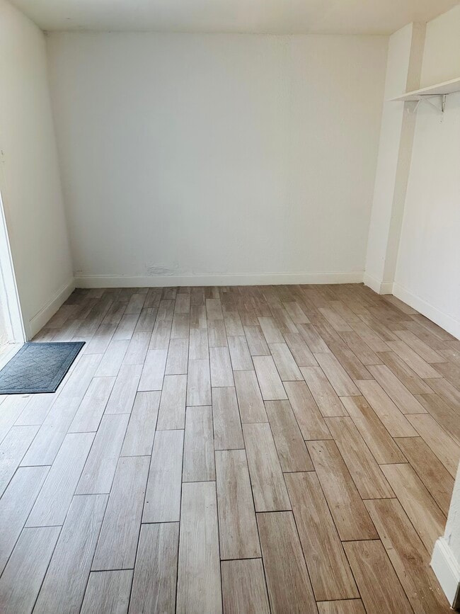 Photo - 7901 NW 66th Ter Unidad Efficiency