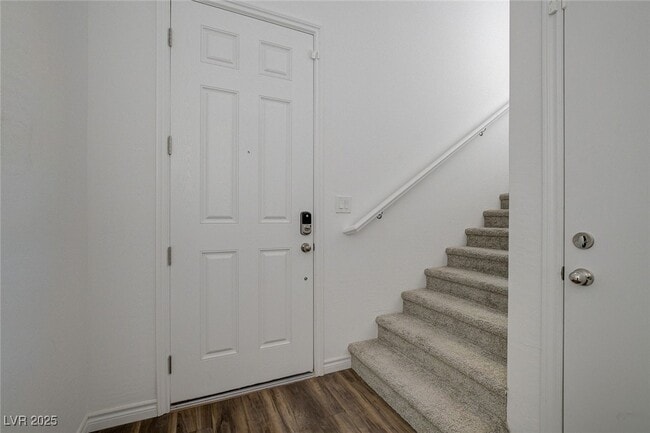 Photo - 206 Callen Falls Ave