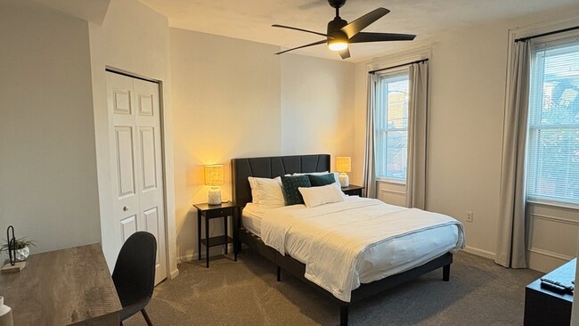 Photo - 2202 Sarah St Unit 2