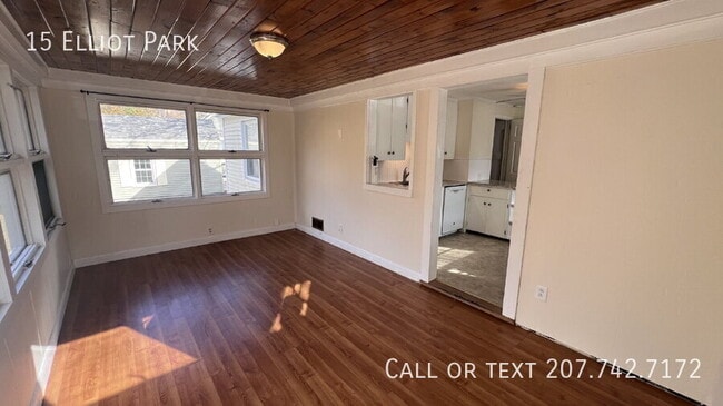 Photo - 15 Elliot Park