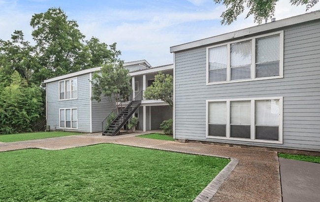 Grayson By The Pearl - Grayson By The Pearl Apartments