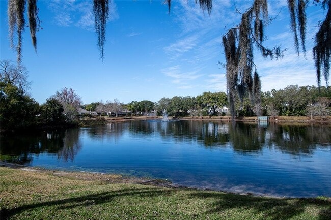 Building Photo - 2411 Gallery View Dr Unit #5