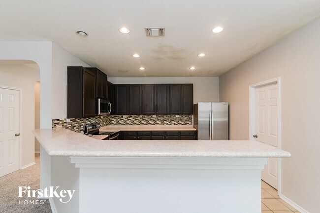 Photo - 6707 Marble Lake