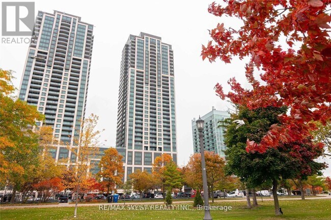 Photo - 1928 Lake Shore Blvd W Unit 3305