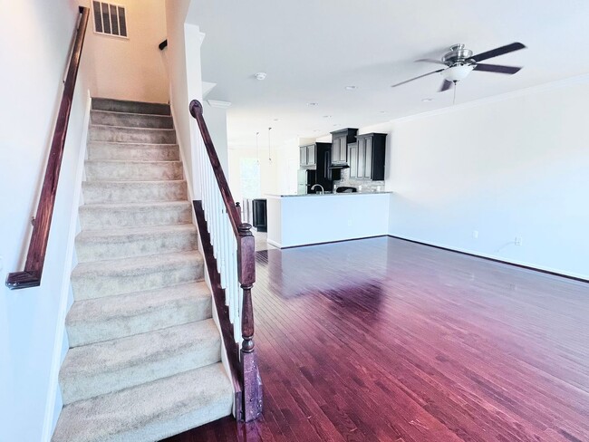 Photo - STAFFORD - 3 BEDROOM TOWNHOUSE - WOODSTREAM