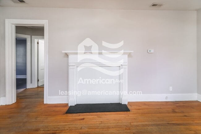 Photo - 203 Kincaid Ave NW