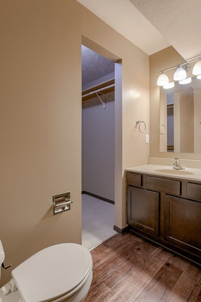 Photo - 2630-34 W Timberlake Dr Unidad 2630 W Timberlake Dr