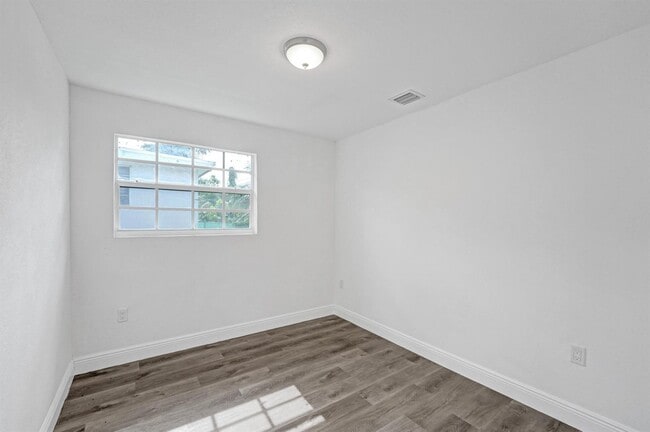 Photo - $1,995 435 NW 82ns Terrace Ter #2