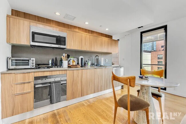 Photo - 50 N 1st St Unidad 5E