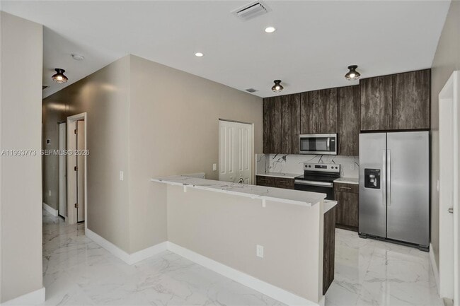 Photo - 1620 NW 31st Ave Unidad A