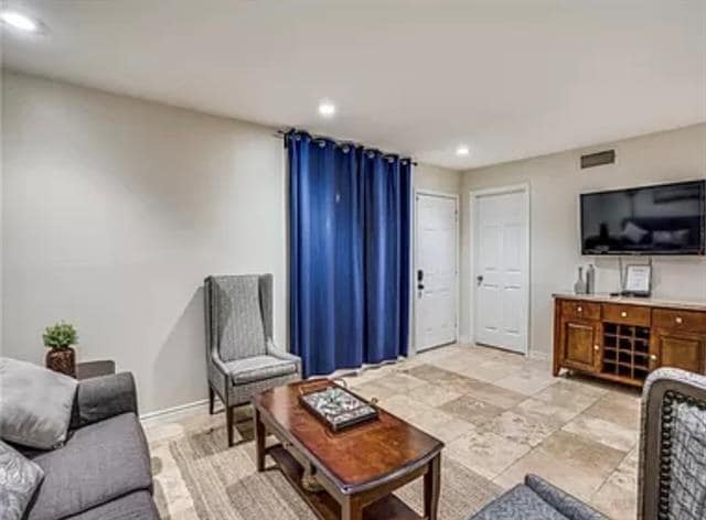Photo - 4023 Wycliff Ave Unit 101
