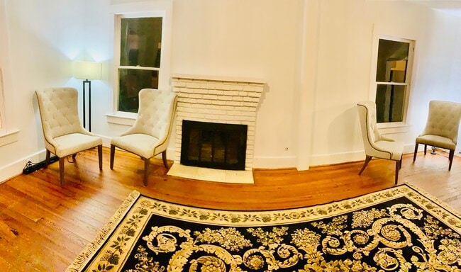 Spacious living room with fireplace - 1108 22nd St W